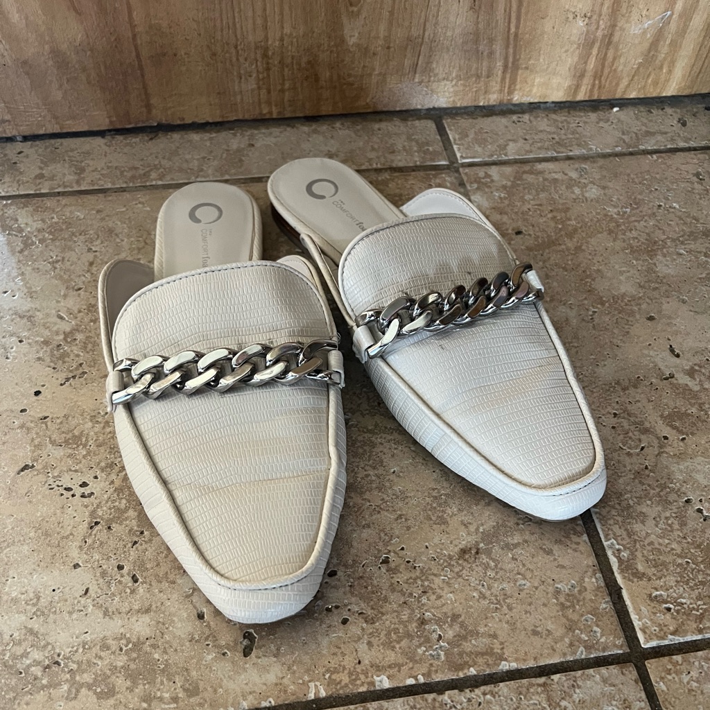 Journee Brand Mules Size 11 Journee Brand Mules Size 11